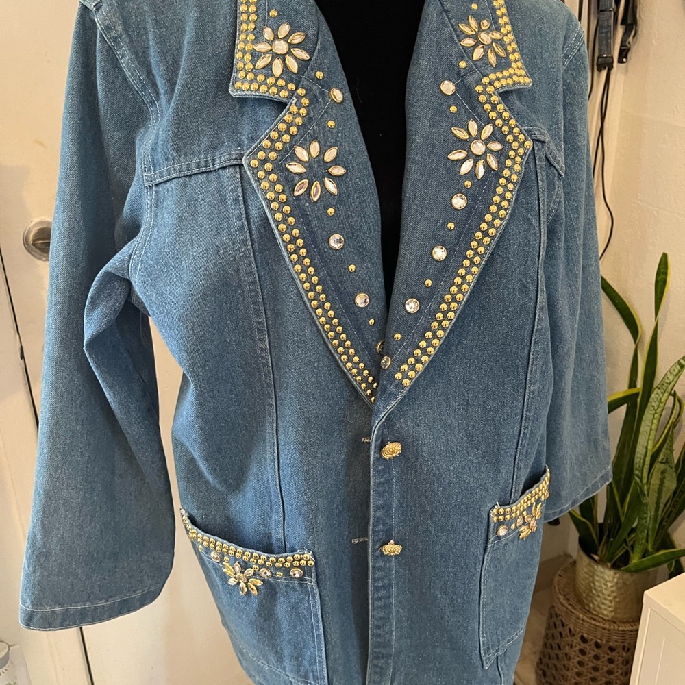 VINTAGE A&R CLOTHING OVERSIZED DENIM JACKET WITH STUDS AND RHINESTONES SIZE 12